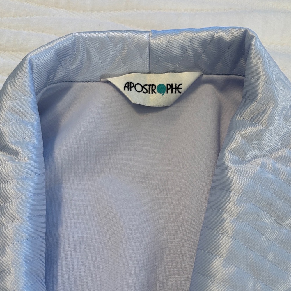 Apostrophe Light Blue Robe w/White Trim Full Length Soft Flannel Outer Feel EUC - Picture 6 of 12